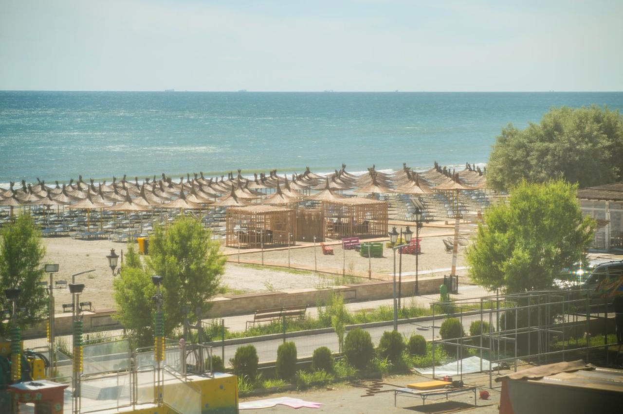 Golden Shell Apartment Mamaia Nord Нэводари Экстерьер фото