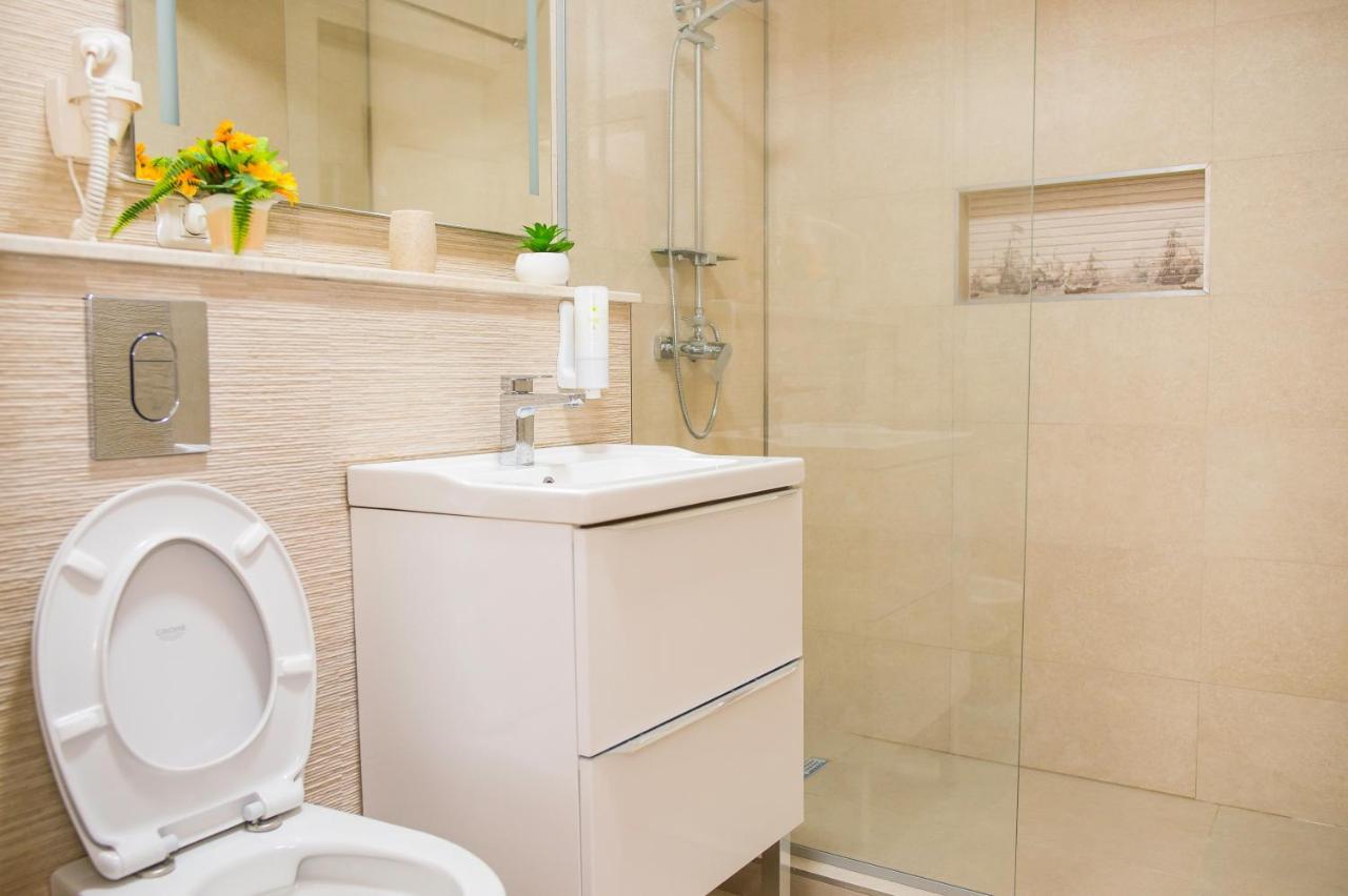 Golden Shell Apartment Mamaia Nord Нэводари Экстерьер фото