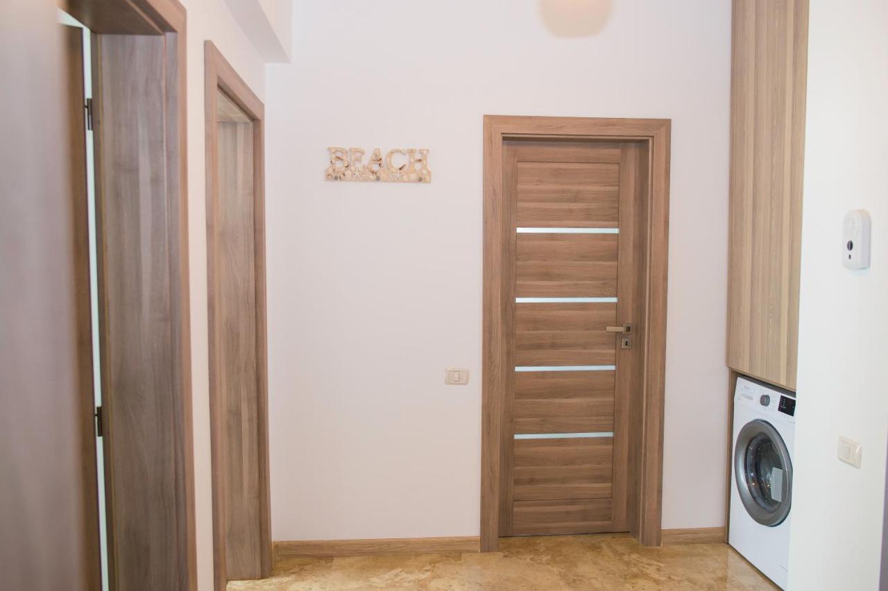 Golden Shell Apartment Mamaia Nord Нэводари Экстерьер фото